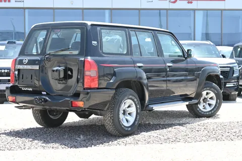 New Nissan Patrol Safari 4.8L M/T 2024