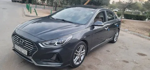 Discover undefined undefined Exterior Interior Images.Find all aspects and details of cars.