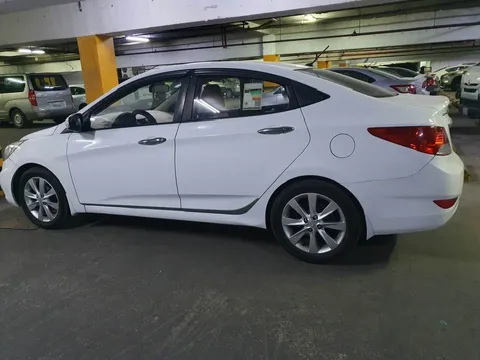 Discover undefined undefined Exterior Interior Images.Find all aspects and details of cars.