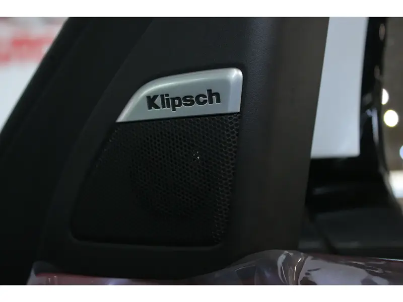 Discover undefined undefined Exterior Interior Images.Find all aspects and details of cars.