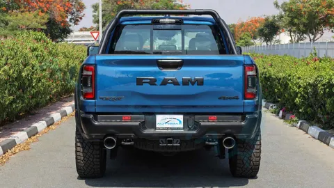 New RAM 1500 TRX 6.2L V8 702 HP 2024
