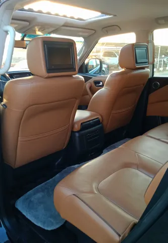 Nissan Patrol 5.6L SE Platinum 2014
