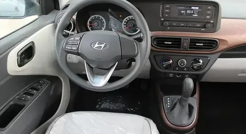Discover undefined undefined Exterior Interior Images.Find all aspects and details of cars.