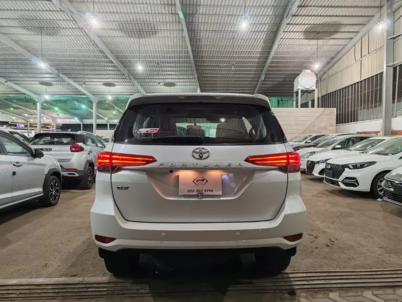 Toyota Fortuner 2023