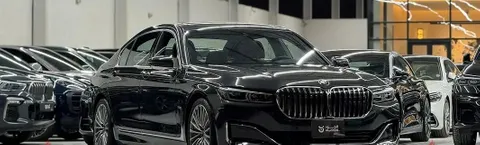 Discover undefined undefined Exterior Interior Images.Find all aspects and details of cars.