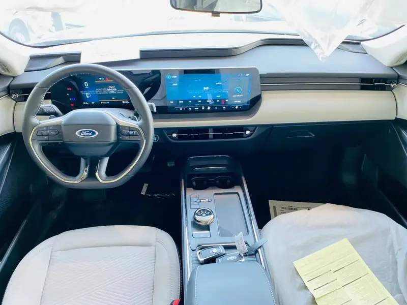 Ford Taurus 2025