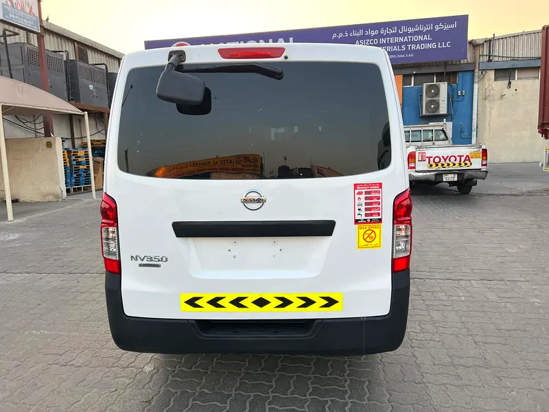 نيسان أورفان 2015