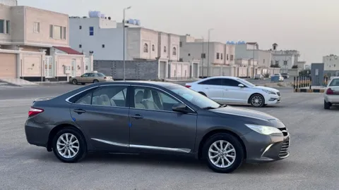 Toyota Camry 2017