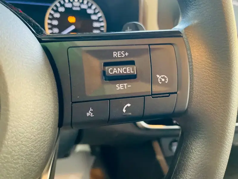 Discover undefined undefined Exterior Interior Images.Find all aspects and details of cars.