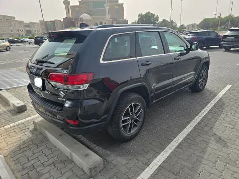 Discover undefined undefined Exterior Interior Images.Find all aspects and details of cars.