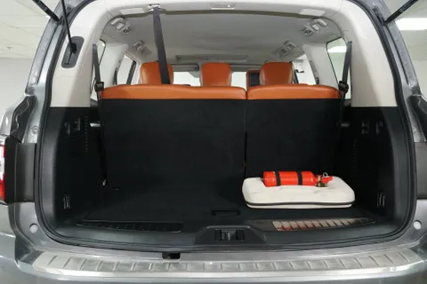 Nissan Patrol 5.6L LE Titanium 2020