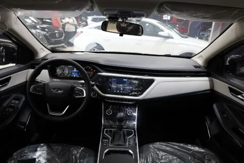 Discover undefined undefined Exterior Interior Images.Find all aspects and details of cars.