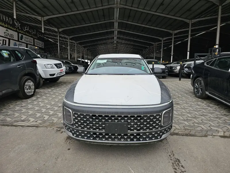 Hyundai Azera 2025