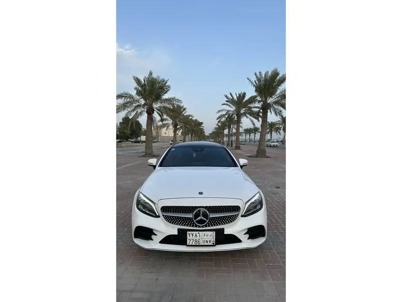 Discover undefined undefined Exterior Interior Images.Find all aspects and details of cars.