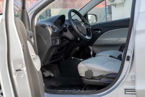 Mitsubishi Attrage 1.2 GLX 2022