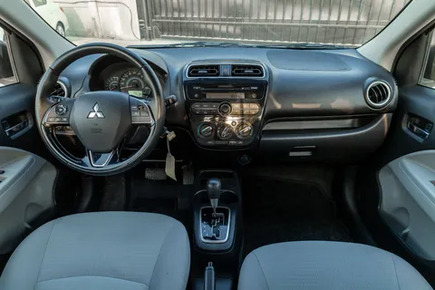 Mitsubishi Attrage 1.2 GLX 2022