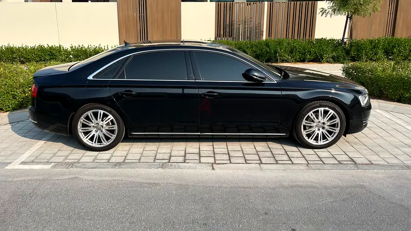 أودي A8 2014