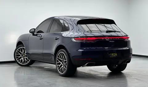 Porsche Macan Base 2021