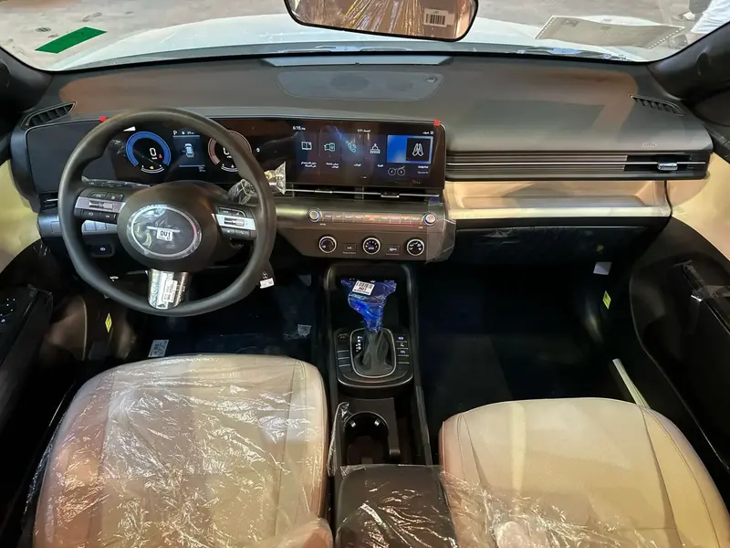 Discover undefined undefined Exterior Interior Images.Find all aspects and details of cars.