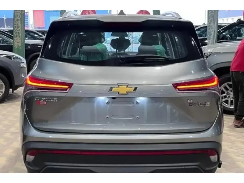 Discover undefined undefined Exterior Interior Images.Find all aspects and details of cars.