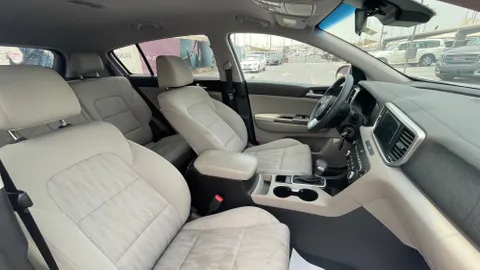 Kia Sportage 2.0L MPI LX AWD 2020