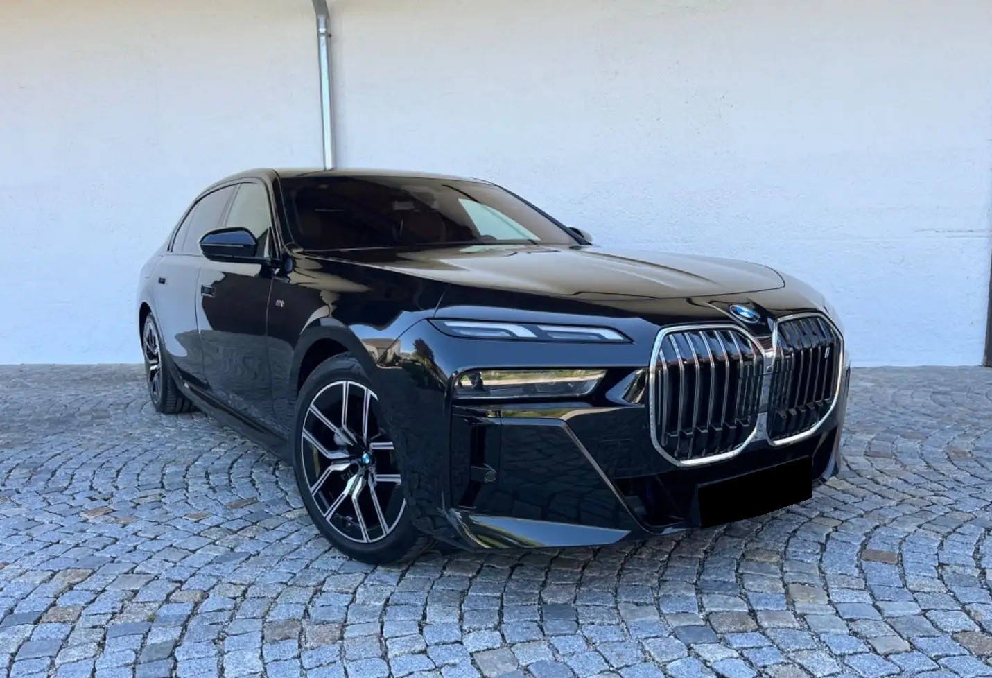 BMW i7 2023