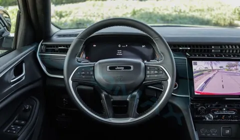 New Jeep Grand Cherokee 3.6L Altitude 2024