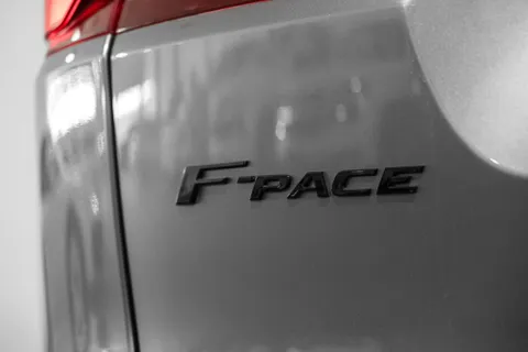 Jaguar F-Pace 2022