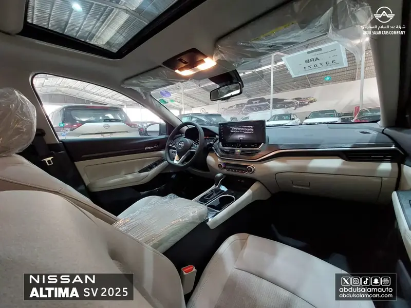Nissan Altima 2025
