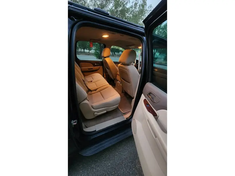 GMC Yukon XL 2010