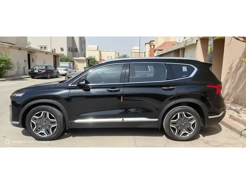 Discover undefined undefined Exterior Interior Images.Find all aspects and details of cars.