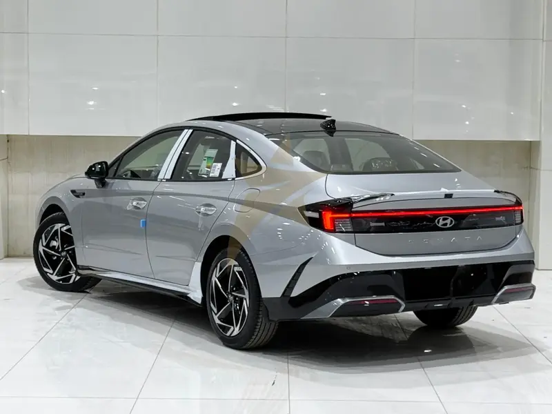 Hyundai Sonata 2025