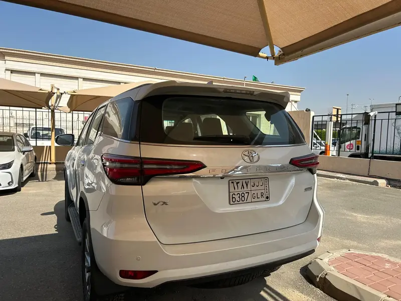 Toyota Fortuner 2024