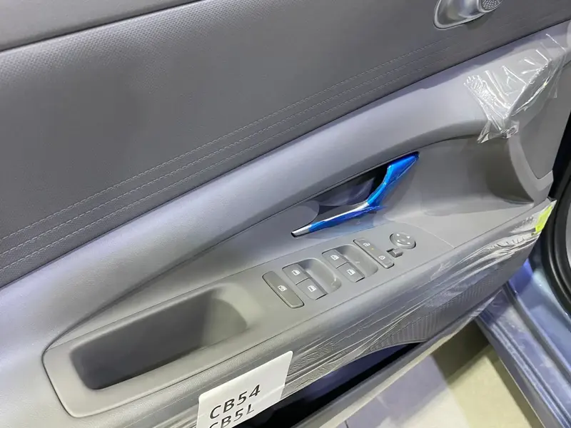 Hyundai Elantra 2025