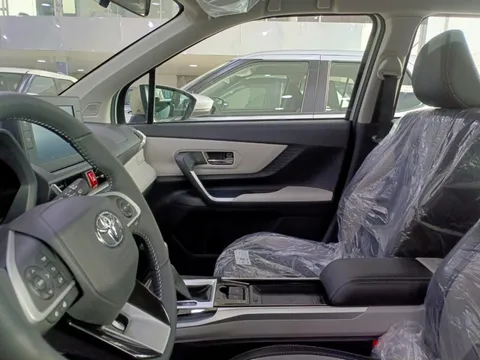 New Toyota Veloz 1.5L GX 2024