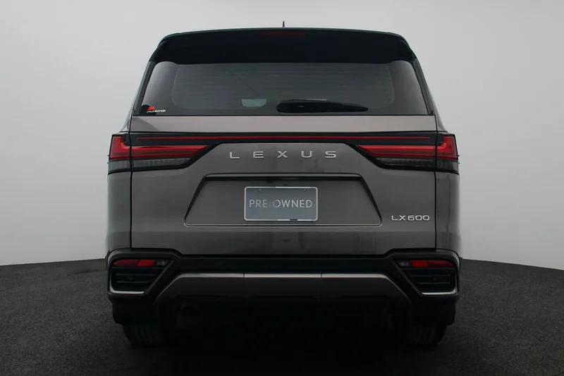 Lexus LX 2024