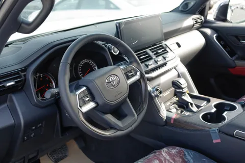 New Toyota Land Cruiser 2024