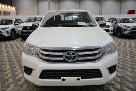 New Toyota Hilux 2.4L Double Cab 4x4 2024