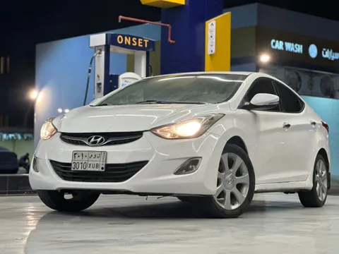 Discover undefined undefined Exterior Interior Images.Find all aspects and details of cars.