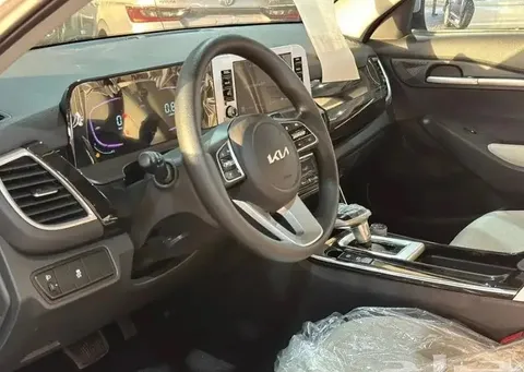Discover undefined undefined Exterior Interior Images.Find all aspects and details of cars.