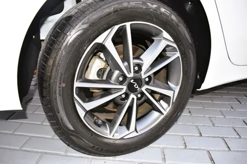 Kia Cerato 1.6L LX 2022