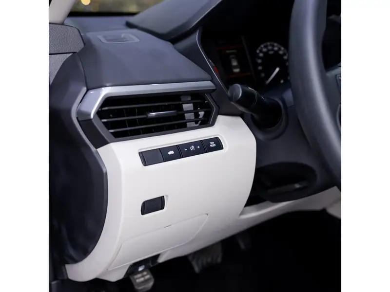 Nissan Altima 2025