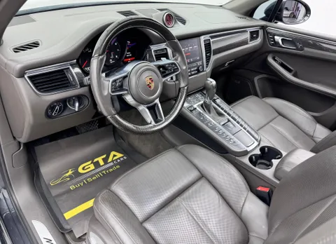 Porsche Macan GTS 2017