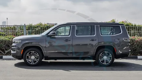 New Jeep Grand Wagoneer 3.0T 4WD	 2023