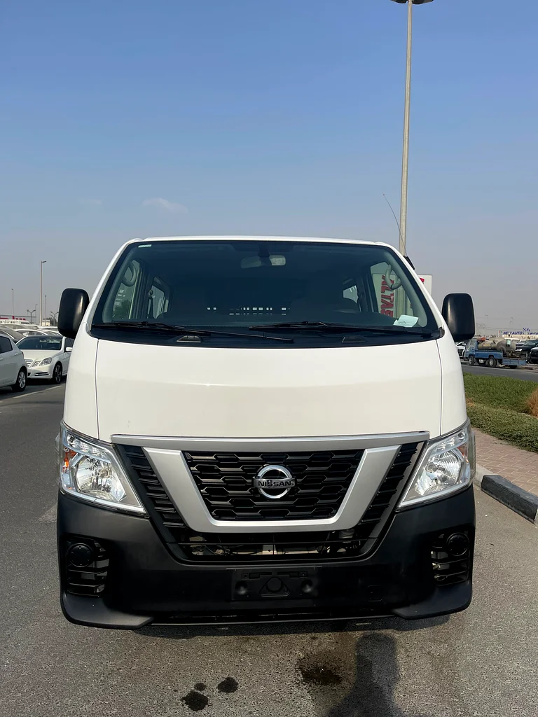 Nissan Urvan 2020