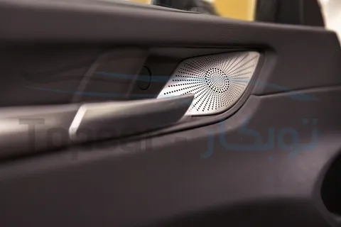 Discover undefined undefined Exterior Interior Images.Find all aspects and details of cars.
