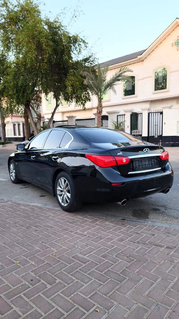 Infiniti Q50 2017