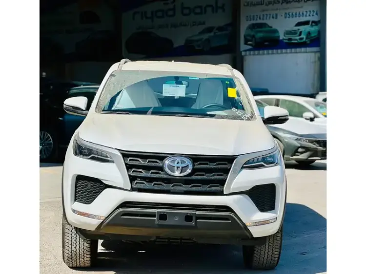 toyota toyota-fortuner image Toyota Fortuner 2025