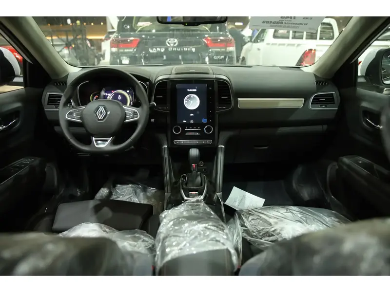 Discover undefined undefined Exterior Interior Images.Find all aspects and details of cars.