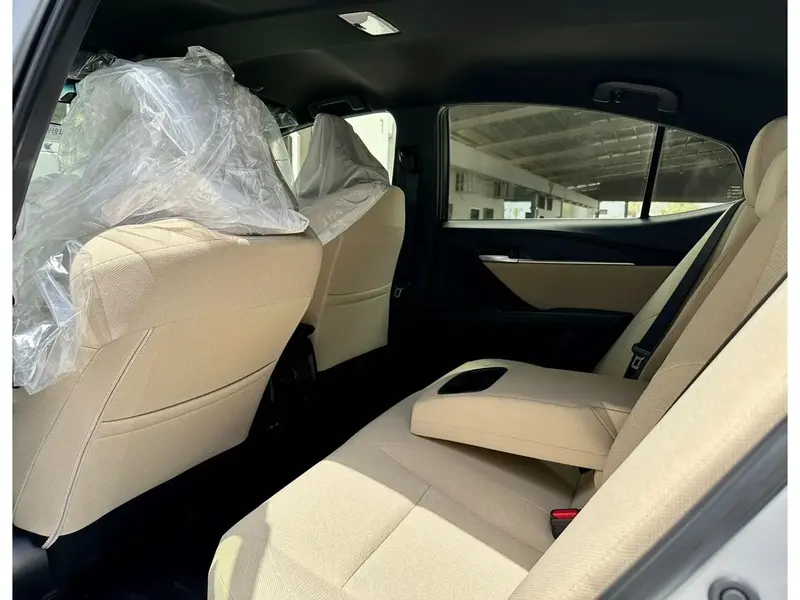 Toyota Camry 2025